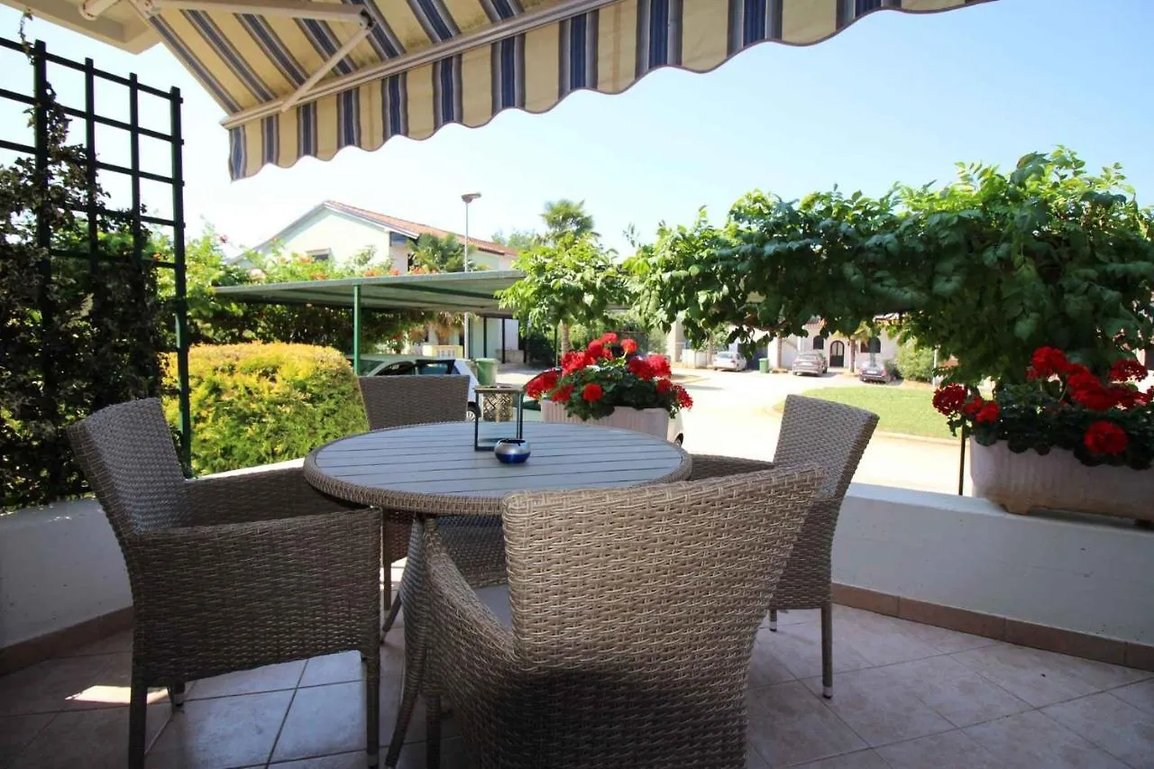 Apartment In Funtana/Istrien 31340 Funtana